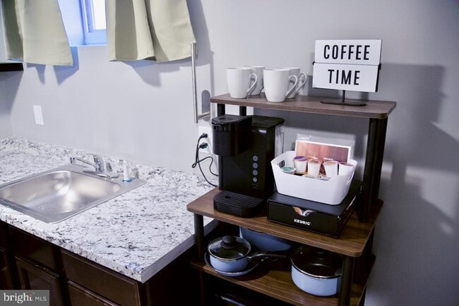 Building Photo - 4510 32nd St