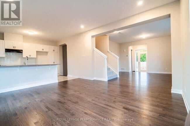 Building Photo - 501 Marcato Ln