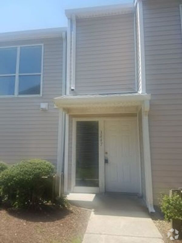 Brookhaven Apartments under 2,500 Williamsburg, VA 3 Rentals