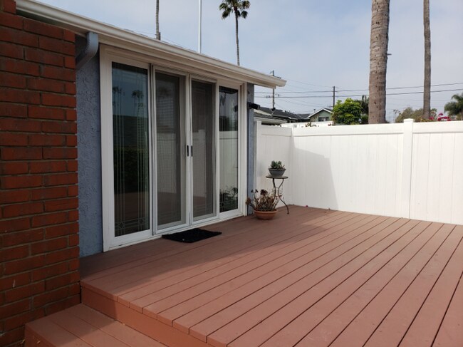 Foto del edificio - 502 Rindge Ln
