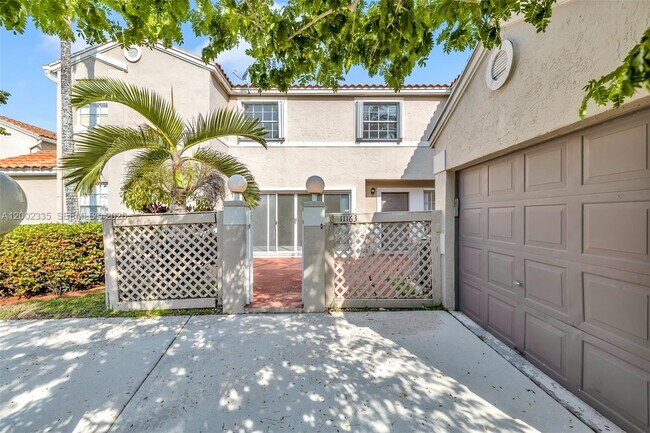 Foto del edificio - 11163 Chandler Dr