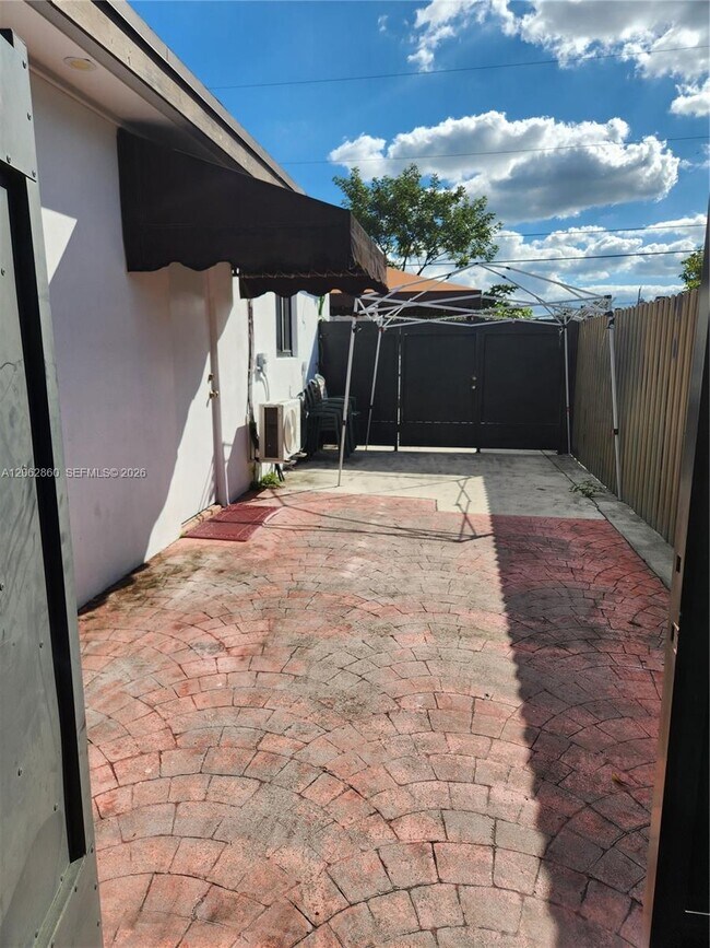Foto del edificio - 10020 SW 213th Terrace