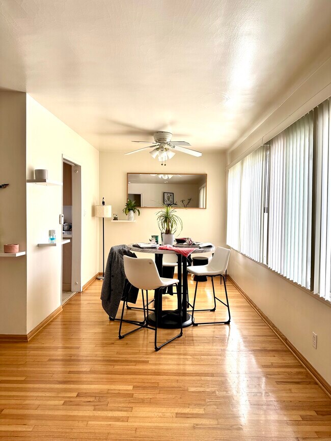 3. Dining Area - 12947 Panama St