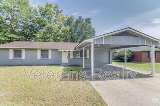 Building Photo - 1311 Poplar Ave