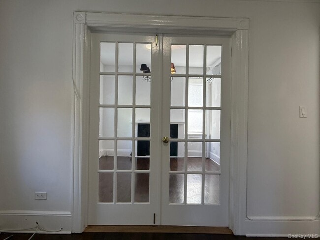 Building Photo - 78 Purchase St