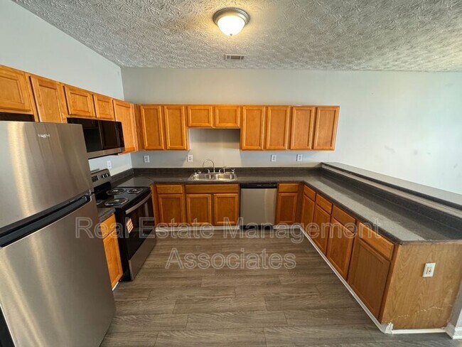 Foto del edificio - 1755 Carrington Dr