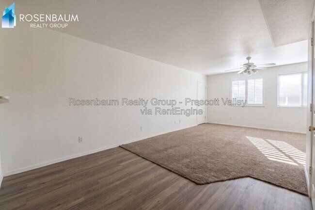 Foto del edificio - 8127 E Rosalie Rd