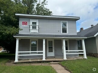 Building Photo - 128 Niagara St