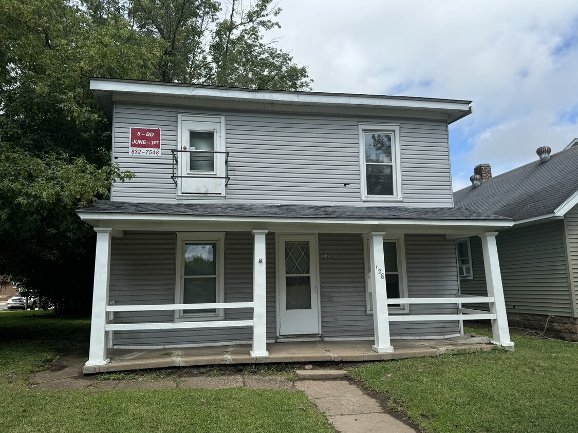 Foto principal - 128 Niagara St
