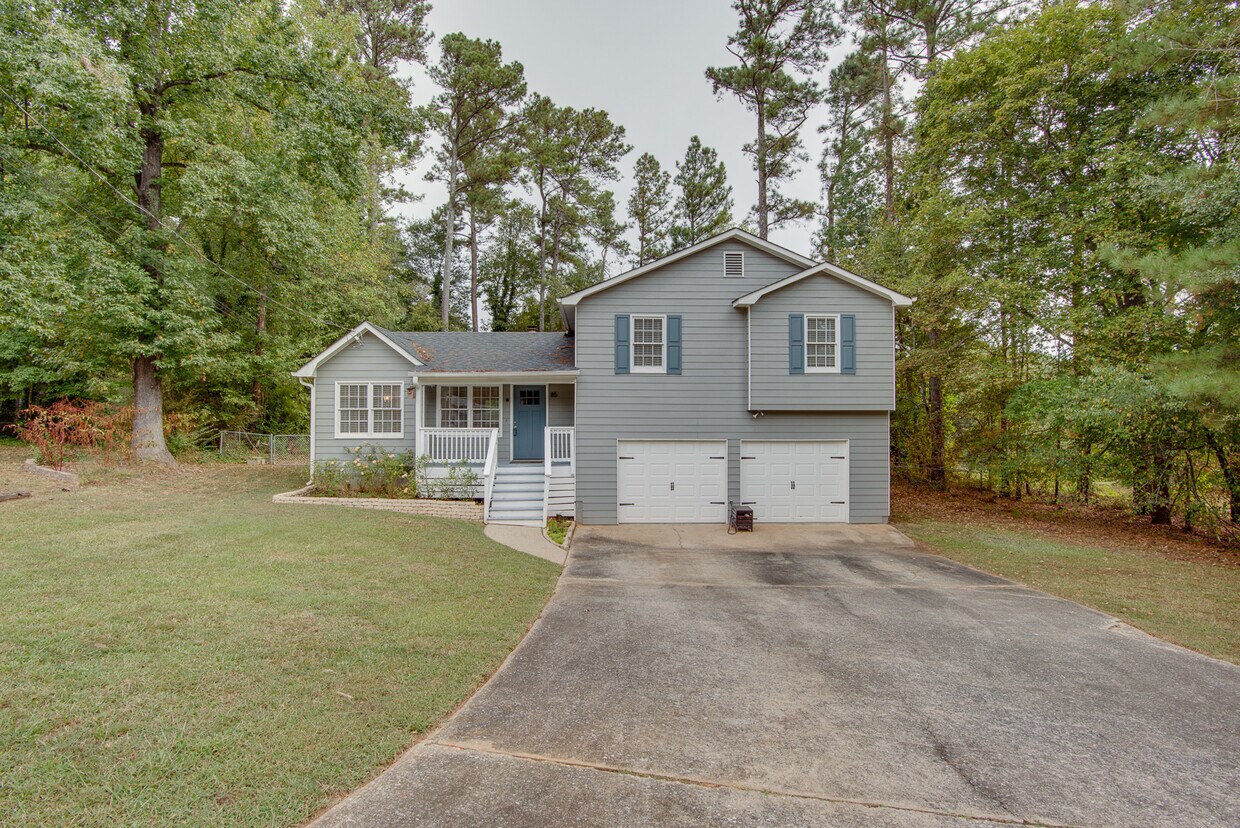 Primary Photo - 85 Hawk Dr