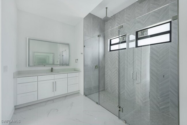 Foto del edificio - 3400 NW 21st Terrace