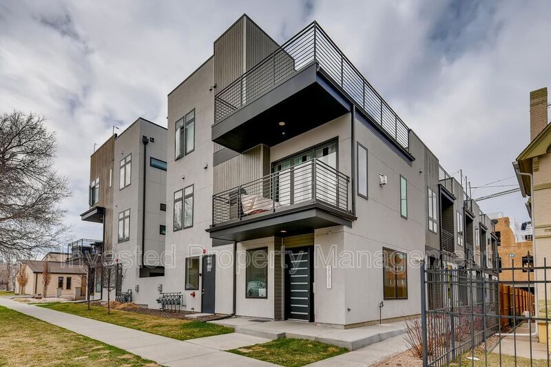 Foto principal - 2131 N Marion St