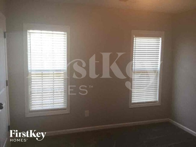 Foto del edificio - 320 Nelson Ln