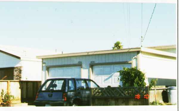 Building Photo - 1836-1838 22nd St