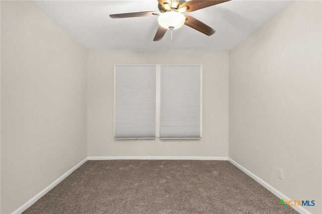 Building Photo - 214 Dallas St