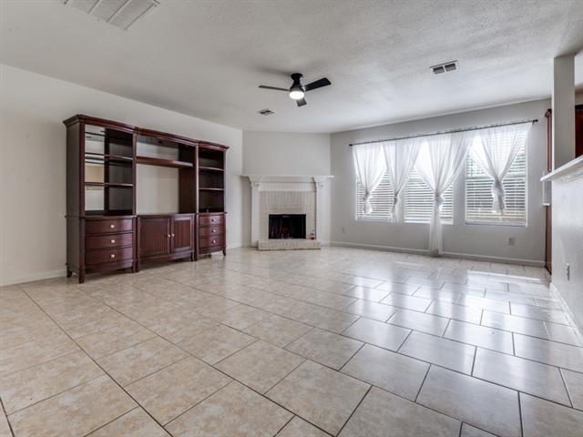 Foto del edificio - 740 Lovern St