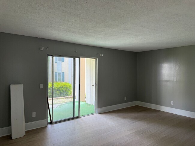 Foto del edificio - Forest Acres