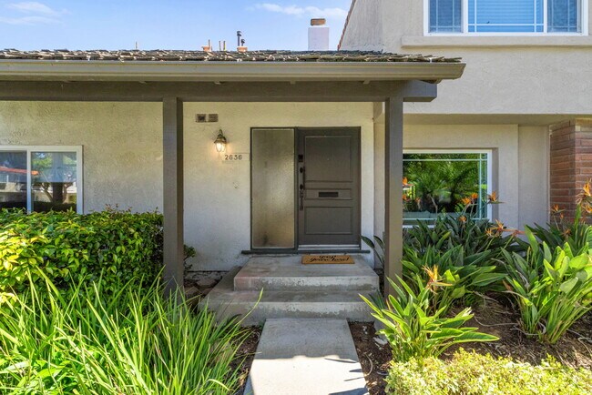 Building Photo - 2636 Vista Del Oro