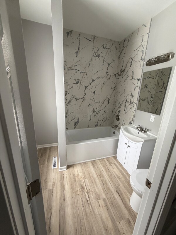 Foto del edificio - 1646 Center St