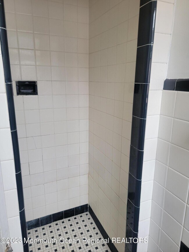 Foto del edificio - 248 Harrison Ave