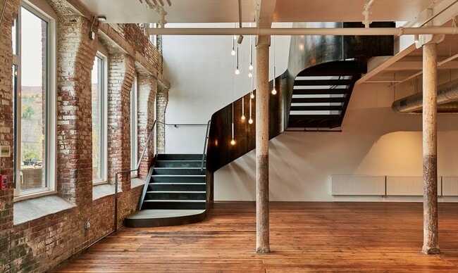 Foto del edificio - 520 State Rd