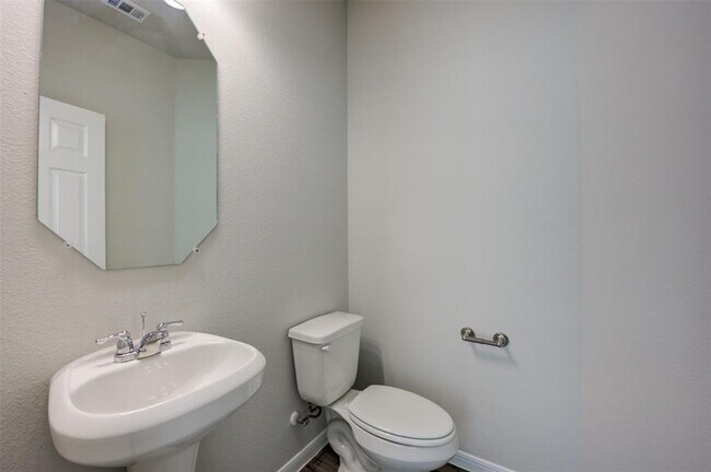 Foto del edificio - 6544 Castle Loch Ct