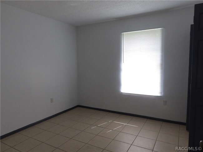Building Photo - 3810 S Kindness Terrace