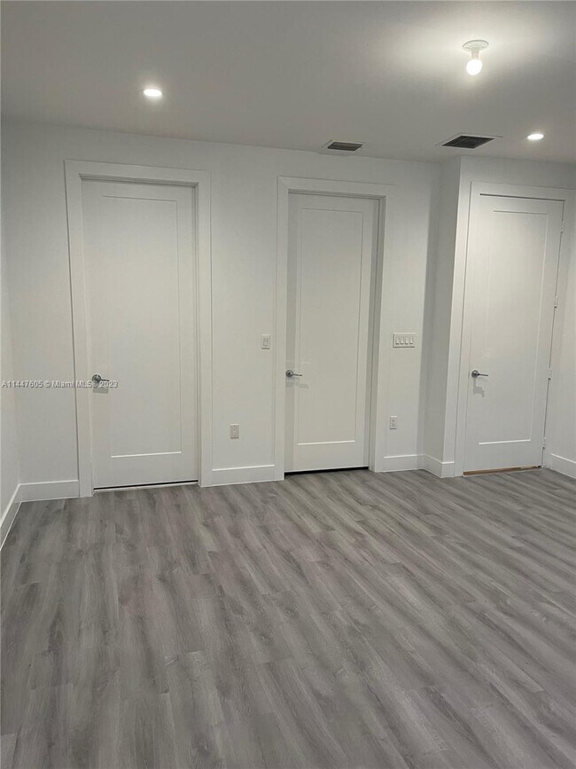 Foto del edificio - 10245 NW 63rd Terrace