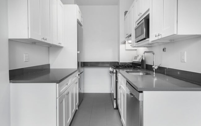 Photo - 12 East 86th St Apartment