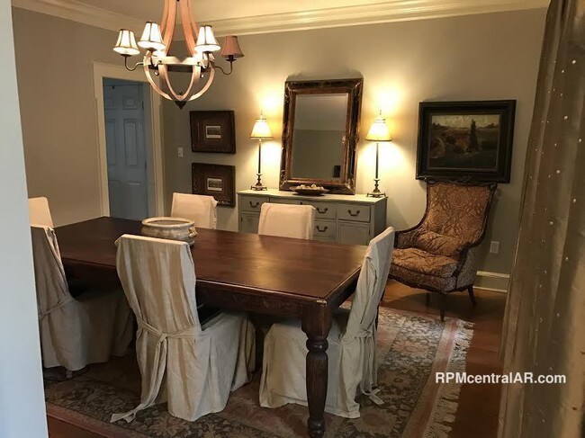 Foto del edificio - 15425 Woodstone Dr