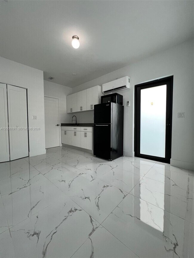 Foto del edificio - 20007 SW 122nd Ct