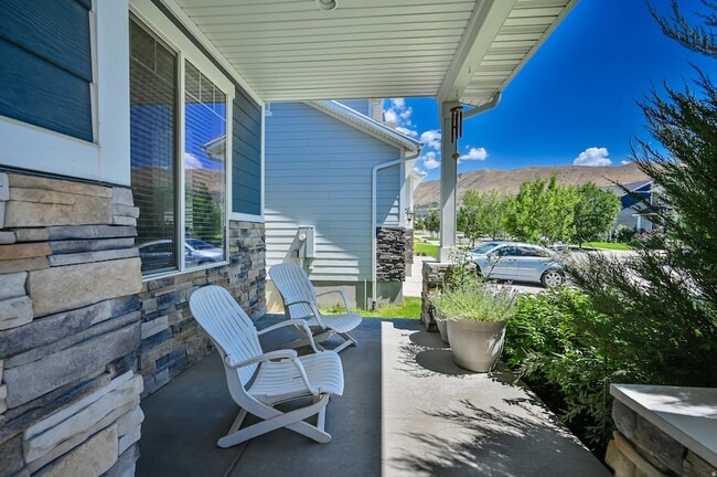 Foto del edificio - 788 Star Spangled Dr