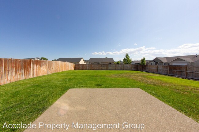 Building Photo - 5 br, 2 bath House - 210 W Hailey Court