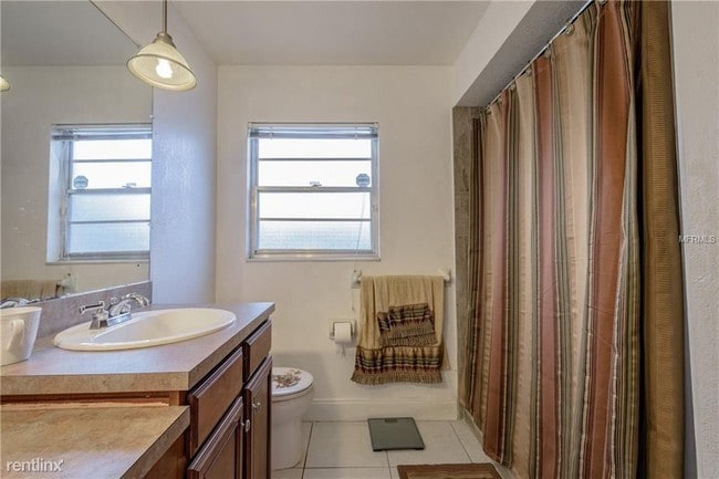 Building Photo - 4 br, 2 bath House - 2101 Ramblewood Ln