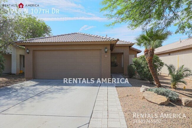 Foto del edificio - Lovely Crystal Gardens Lakefront 2 Bed, 2 ...