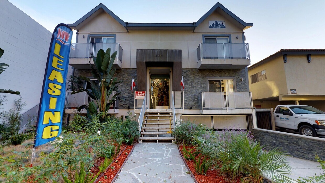 Primary Photo - 3771 Keystone Ave