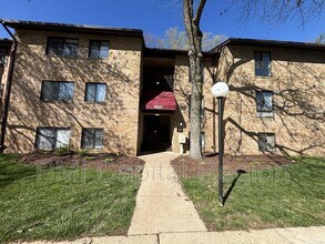 Building Photo - 6037 Majors Ln
