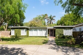 Building Photo - 1821 Palm Blvd