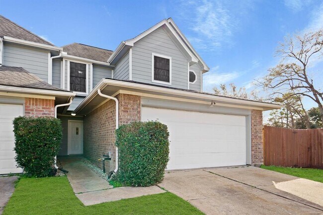 Building Photo - 8410 Bending Pecan Ct