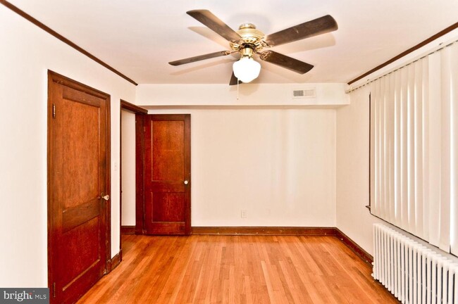Foto del edificio - 4811 Old Branch Ave