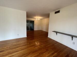 Building Photo - 3317 Forest Estates Dr