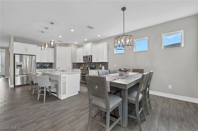 Foto del edificio - 16553 Seagate Pl