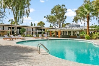 Building Photo - Sentry Tempe