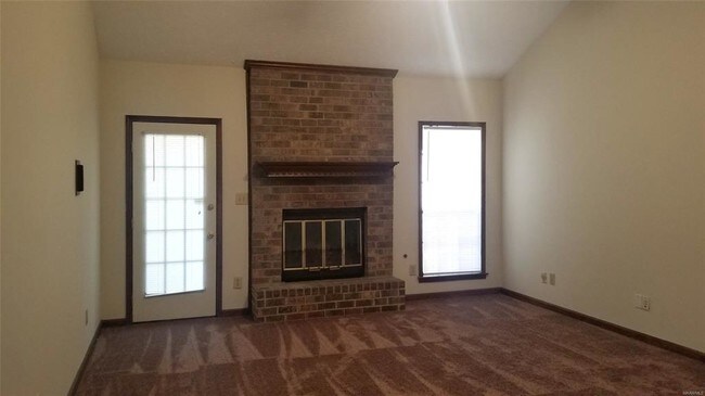 Foto del edificio - 7128 Bentley Ct