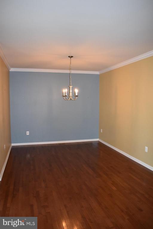 Building Photo - 15454 Gossoms Store Ct