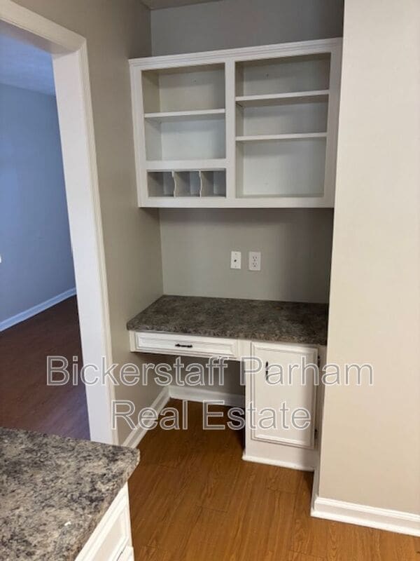 Foto del edificio - 7121 Vinings Ct