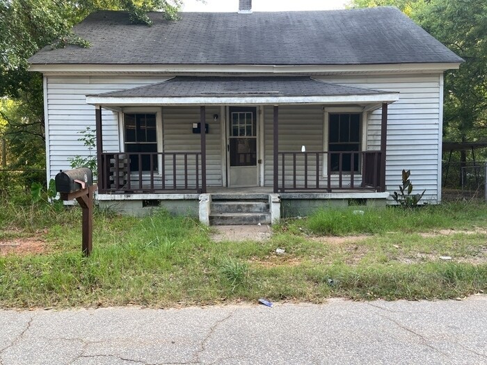 Primary Photo - 8 Hammett St