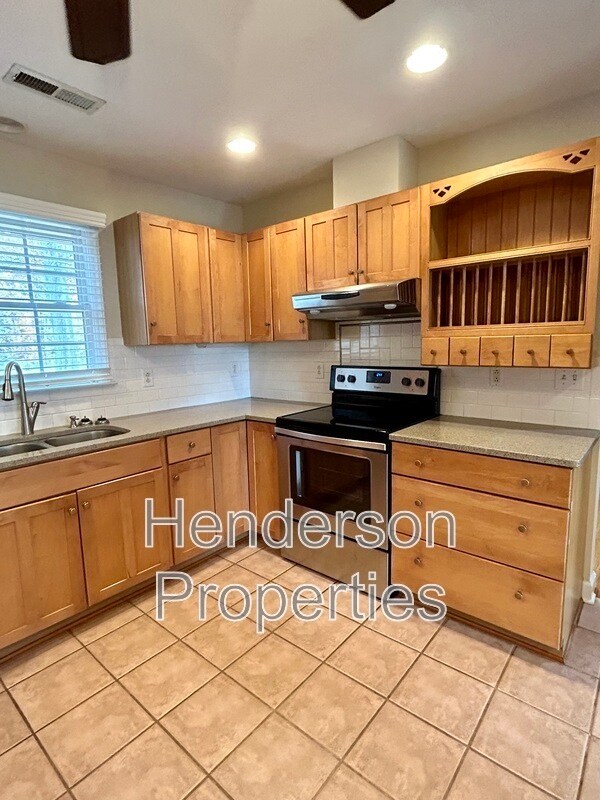 Building Photo - 7702 Haigler Gin Rd