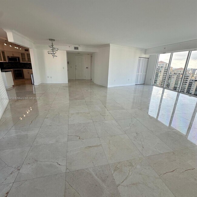 Foto del edificio - 3370 Hidden Bay Dr