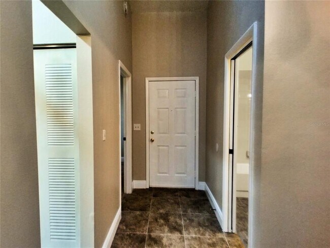 Building Photo - 11746 Spring Tree Ln